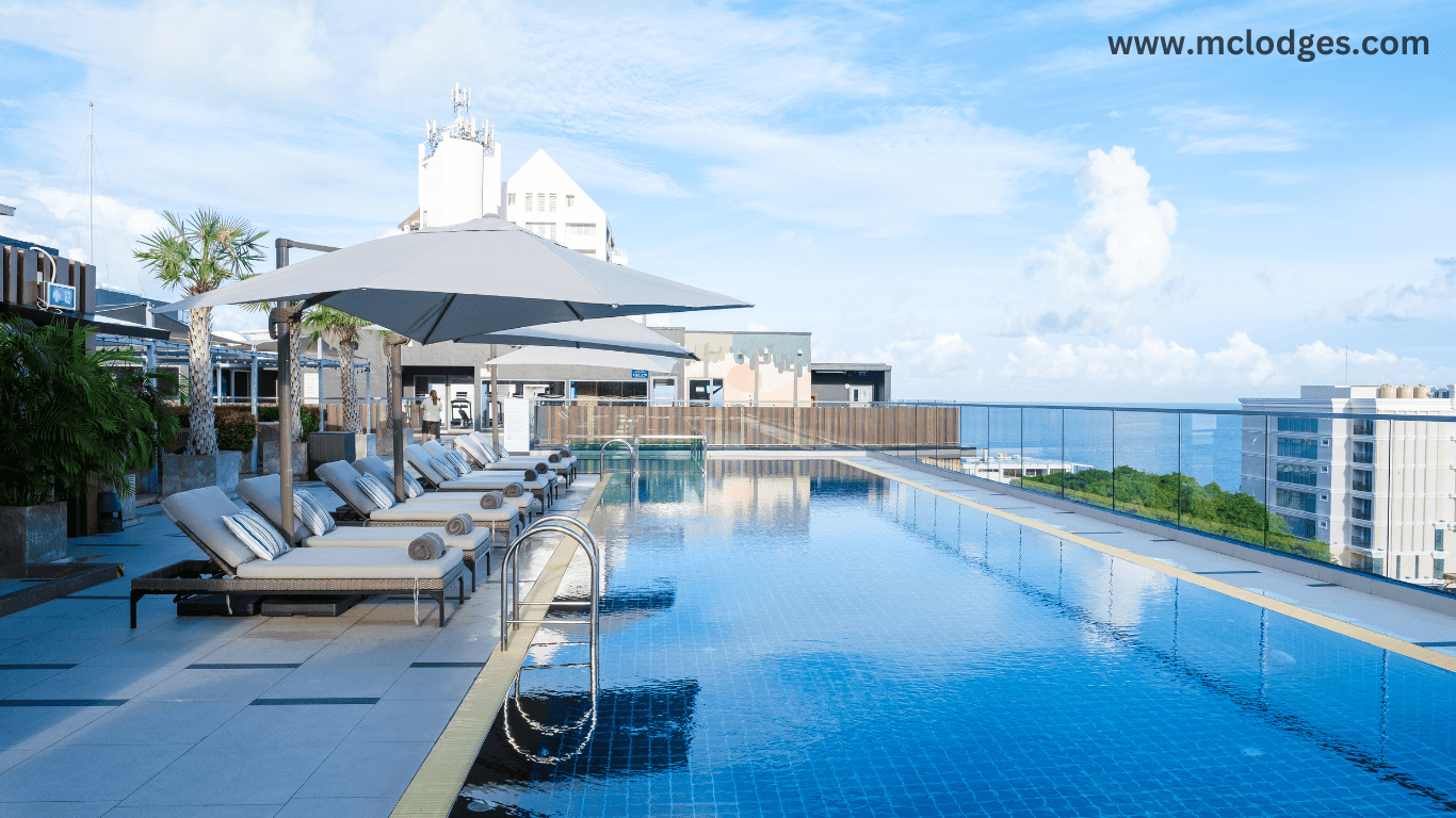 Hotels with Indoor Pool